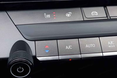 Opel Astra VI Edition aut  1.2 T