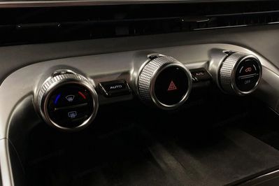 Omoda 9 1.5 Super Hybrid AWD