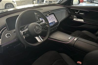 Mercedes Klasa E 220 d  4-Matic AMG