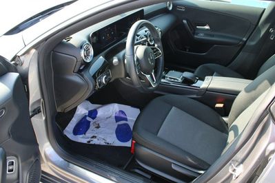 Mercedes CLA 200