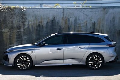 Peugeot 308 GT Exclusive 1.5 BlueHDi EAT8