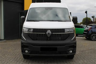 Renault Master L2H2 Extra AT9