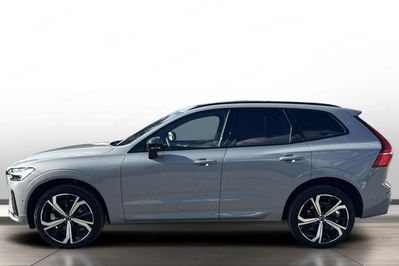 Volvo XC60 B5 B AWD Plus Dark aut