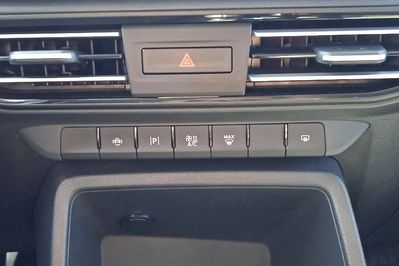 Ford Tourneo Connect L1H1 Titanium