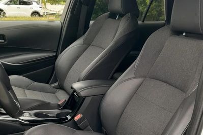 Toyota Corolla 2.0 Hybrid Style