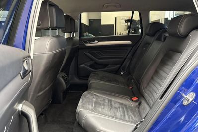 Volkswagen Passat 2.0 TDI 4Mot. R-Line  DSG
