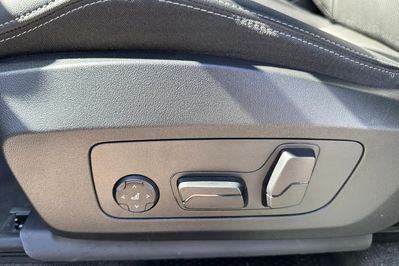 BMW X1 X2 sDrive18d M Sport