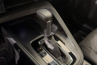 Honda HR-V i-MMD Elegance CVT