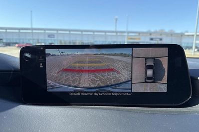 Mazda 3 2.0 Exclusive-Line