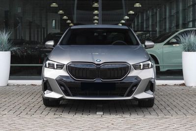 BMW Seria 5 530e xDrive M Sport