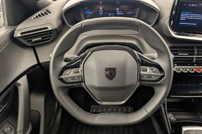Peugeot 2008 ALLURE 1.2 PureTech