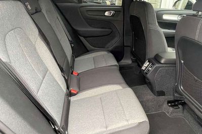 Volvo XC40 B3 Plus Dark