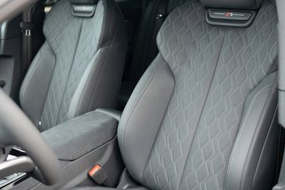 Audi A6 E-tron quattro