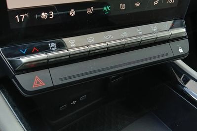Renault Espace 1.2 E-Tech Full Hybrid 200 Iconic 7os.
