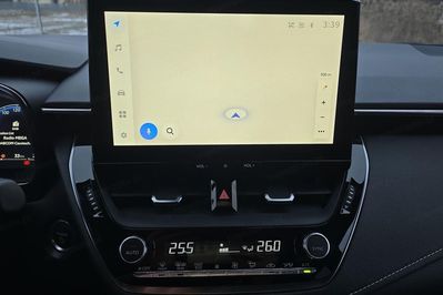 Toyota Corolla 1.8 Hybrid Style