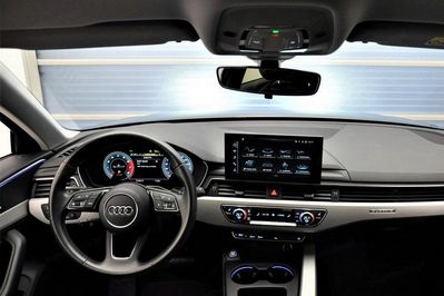 Audi A4 40 TFSI mHEV quattro S Line S tronic