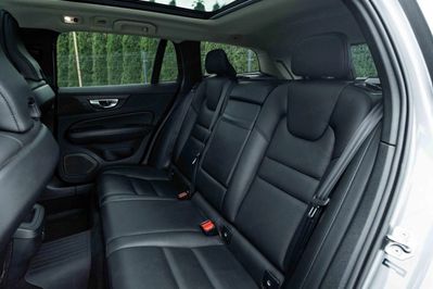 Volvo V60 Cross Country T5 AWD