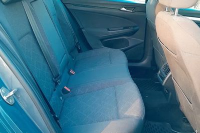 Volkswagen Golf VIII 1.5 eTSI Life DSG