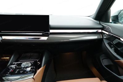 BMW Seria 5 Touring 520d xDrive M Sport