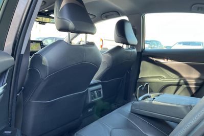 Toyota Camry Executive CVT