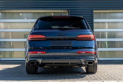 Audi Q7 55 TFSI e quattro S Line