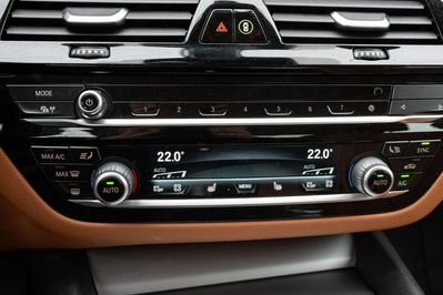 BMW Seria 5 Touring 520i