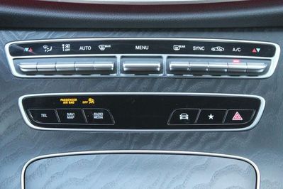 Mercedes Klasa E 220 d 4-Matic AMG