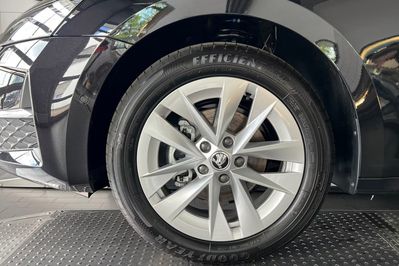 Skoda Octavia Drive Selection 1.5 TSI mHEV DSG