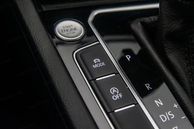 Volkswagen Passat 2.0 TSI Elegance DSG