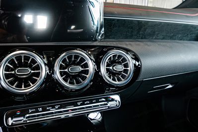 Mercedes CLA 200 AMG Line