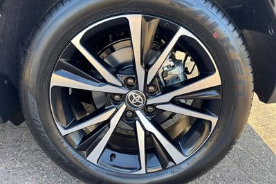 Toyota C-HR Style 2.0 Hybrid Dynamic Force