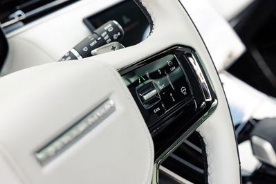 Land Rover Range Rover Sport D300  Dynamic SE