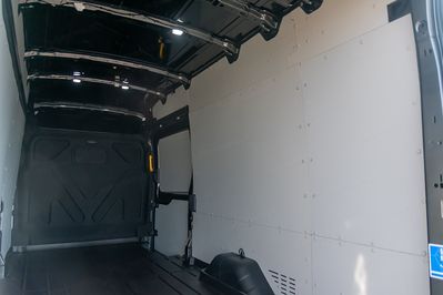 Ford Transit 350 L4H3 RWD Trend