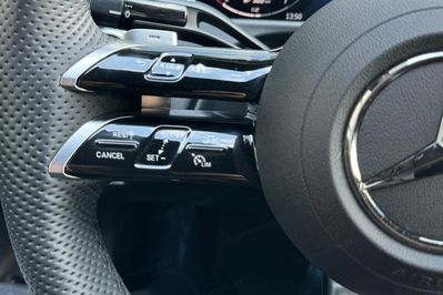 Mercedes Klasa E 300 e  4-Matic AMG