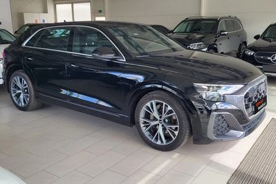 Audi Q8 45 TDI mHEV quattro Tiptronic