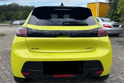 Peugeot 208 Allure e-DCS6  1.2 mHEV