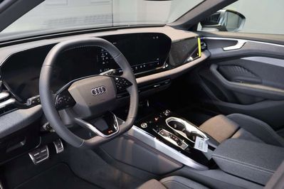 Audi A6 TDI quattro S line Avant
