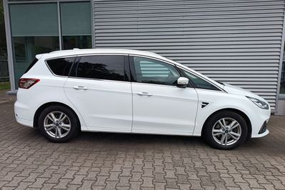 Ford S-MAX Ecoblue Titanium