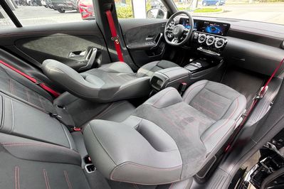 Mercedes CLA AMG 35  4-Matic