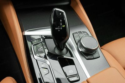 BMW Seria 5 Touring 530e M Sport