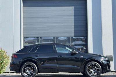 Audi Q8 TFSI e quattro