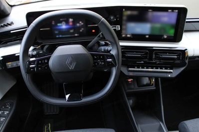 Renault R4 Evolution 4 E-TECH ELECTRIC 40kWh Urban Range