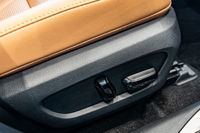 Lexus NX 350h Omotenashi 2.5 Hybrid AWD