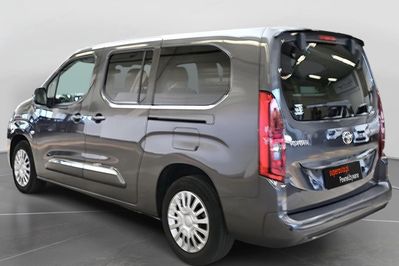 Toyota Proace City Verso Long 1.5 d-4D Business