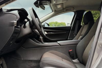 Mazda 3 2.0 Exclusive-Line