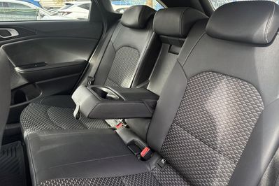 Kia Ceed L 1.5 T-GDI  DCT