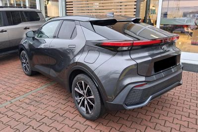 Toyota C-HR Style 2.0 Hybrid Dynamic Force Plug-in