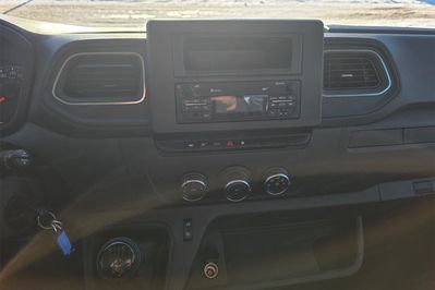 Renault Master Autolaweta Pomoc Drogowa