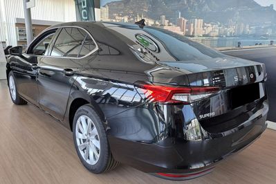 Skoda Superb Selection 2.0 TSI  DSG