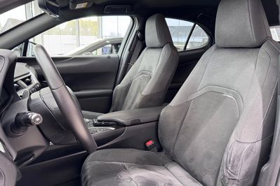 Lexus UX 250h Executive
